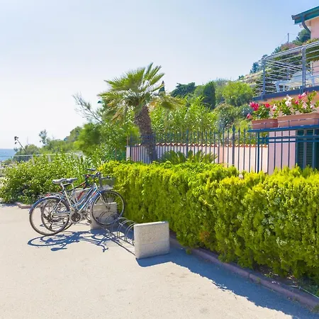 Lucrezia -